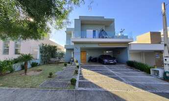 Imagem: Casa de alto padrão à venda em condomínio