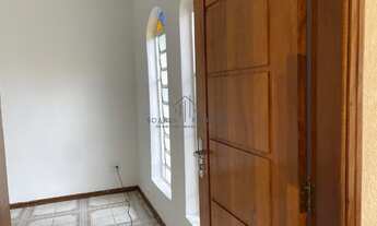 Imagem 5: Imperdível casa à venda em Indaiatuba-SP no Jardim Pau Preto com 3 quartos, 1 suíte, 2 sal