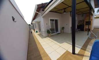 Imagem 5: Casa de alto padrão no Jardim Reserva Bom Viver: 3 quartos, 3 suítes, 2 salas, 3 banheiros