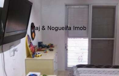 Imagem 4: Linda chácara no condomínio New Parque Tênis, com estilo colonial