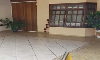 Imagem 4: Excelente casa localizada no condomínio Santa Teresa, com 5 dormitórios