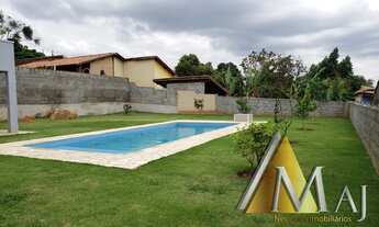 Imagem 6: Excelente Casa com 3 dormitórios, sendo 1 suíte, 2 vagas de garagem cobertas em condomíni