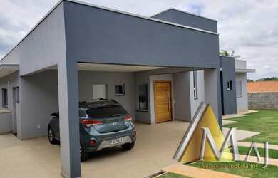 Imagem 2: Excelente Casa com 3 dormitórios, sendo 1 suíte, 2 vagas de garagem cobertas em condomíni