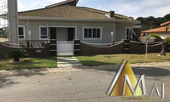 Imagem 5: Linda casa com 5 Dormitórios, sendo 4 suítes, 7 vagas de garagem, sala de jantar, sala de