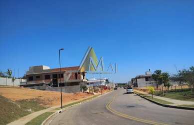 Imagem 5: Terreno à venda em Jundiaí-SP, bairro Engordadouro, com 300m² de área! Venha conferir!