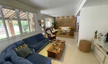 Imagem 2: Jardim Piatã - Casa com 480m² - 4/4 com 3 Suítes - 600 m² Terreno - Oportunidade