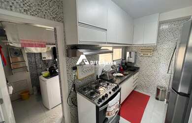 Imagem 6: Imbuí - Ikê - 109m² - 2/4 suíte com Sala Ampliada - Andar alto - Nascente - Reformado - Ar