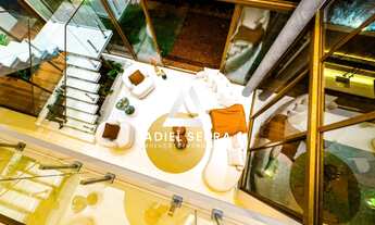 Imagem 5: Praia do Forte - 654m² - 5/4 com suítes - Suíte Master - Porteira Fechada - 6 Vagas - Hidr