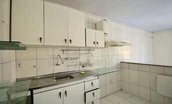 Imagem 5: Prédio Residencial com Galpão Comercial à Venda Excelente Oportunidade de Investimento