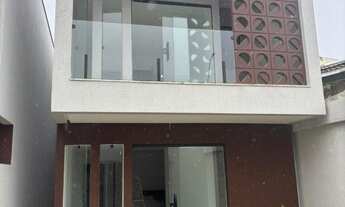 Imagem: Casa 3/4 com 3 suítes e varanda Pitangueiras