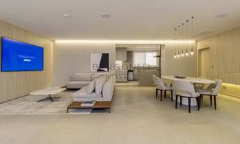 Imagem 2: Apartamento Edificio Carmen, localizado atrás do Clube Curitibano, no Agua Verde, com 4 su