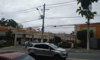 Imagem: Venda de loja comercial com ponto de frango