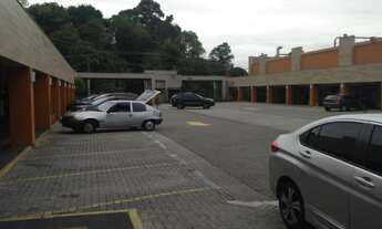 Imagem 4: Venda de loja comercial com ponto de frango frito no Morumbi Sul, São Paulo-SP: 2 vagas de