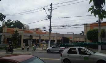 Imagem 7: Venda de loja comercial com ponto de frango frito no Morumbi Sul, São Paulo-SP: 2 vagas de