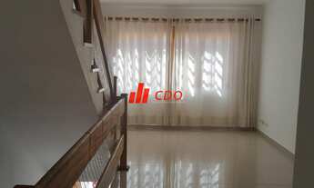 Imagem 2: Butantã sobrado em condomínio,2 dormitórios sendo 2 suítes, sala para 2 ambientes,3 banhei