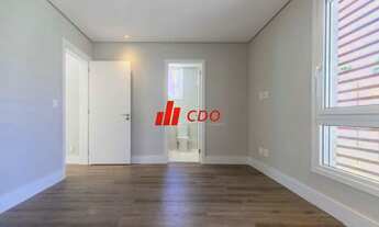 Imagem 7: Condomínio Hipica Garden lindo sobrado com 4 suítes 1 Master, 4 salas, 5 banheiros, útil d