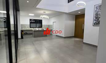 Imagem 4: Bela residência a venda no condomínio Villas do Golf em Itú com 4 dormitórios sendo 3 suí