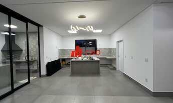 Imagem 6: Bela residência a venda no condomínio Villas do Golf em Itú com 4 dormitórios sendo 3 suí