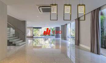 Imagem 5: Venha morar em um condomínio de alto padrão, sobrado com 600m² 3 suites1 Master com 2 banh