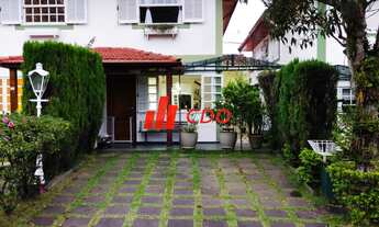 Imagem 2: Morumbi Sul belo sobrado a venda com 3 dormitórios sendo 1 suíte com armários planejados