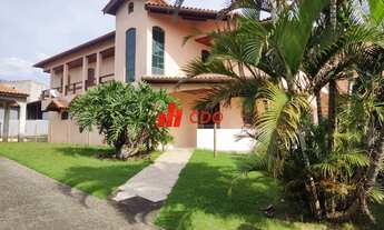 Imagem 3: Sobrado a venda no condomínio Baronesa, com 5 dormitórios sendo 2 suítes, sala para 3 ambi