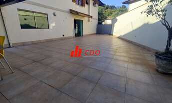 Imagem 6: Imperdível Casa de 3 Quartos no Bairro Morumbi Sul -3 dormitórios sendo 1 suíte, 3 Salas