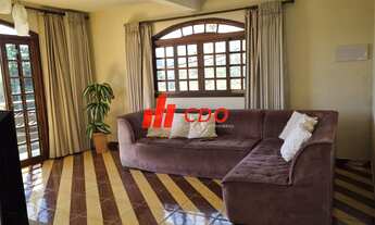 Imagem 4: Embú Guaçú - Sobrado com 5 dormitórios, sendo 1 suíte, sala para 3 ambientes,3 banheiros,5