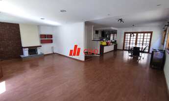 Imagem 2: Casa em Condomínio à Venda em São Paulo-SP - No Morumbi Sul 4 Quartos, sendo 3 Suítes, esc