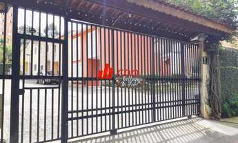 Imagem: Sobrado a venda no Horto do Ype, em condomínio