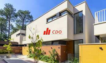 Imagem: Casa de luxo em condomínio à venda nova