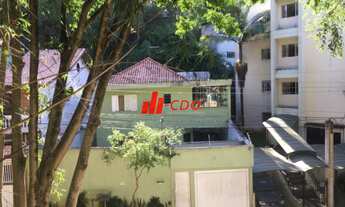 Imagem: Imperdível Sobrado com piscina, à Venda