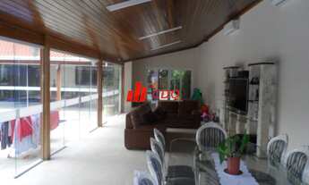 Imagem 4: Casa de alto padrão em condomínio no Horto do Ypê, São Paulo-SP: 5 quartos, 4 suítes, 4 sa