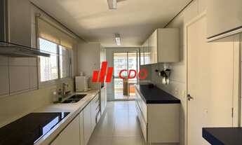 Imagem 7: Imperdível Apartamento a venda no condomínio Passarim Vila Andrade com 3 Suítes com armári