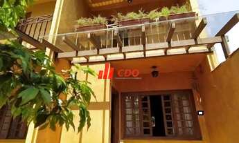 Imagem 2: Sobrado a venda em condomínio no Residencial Vila Perrotti, São Paulo-SP: 3 quartos, 3 suí