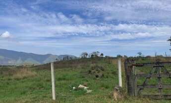 Imagem: Terreno à venda - no Riachão