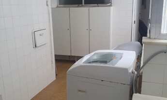 Imagem 4: 3 dormitórios, 1 suítes, 2 banheiro, 1 vaga na garagem, 230M² de Área Construída