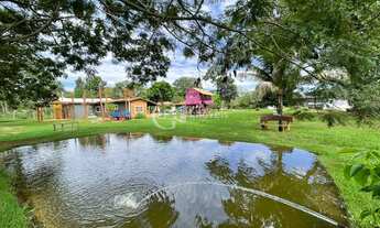 Imagem 2: Linda chácara, 3 dormitórios na Rua Mascote