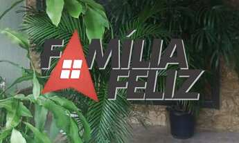 Imagem: Casa geminada com 03 dormitórios, lado