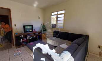 Imagem 2: Casa a venda em Uberaba | Beija Flor I | 2 Quartos | 4 Vagas