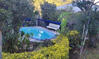 Imagem 7: Ótima casa com 03 dormitórios, pomar, água de nascente