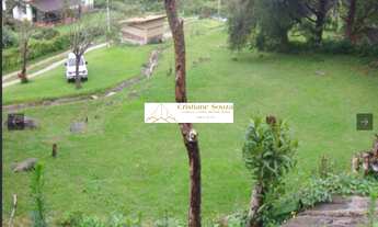 Imagem 2: Sitio em Vargem Grande com vista para as montanhas com água de nascente