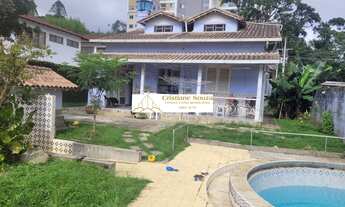 Imagem: Casa no centro da cidade com com área total