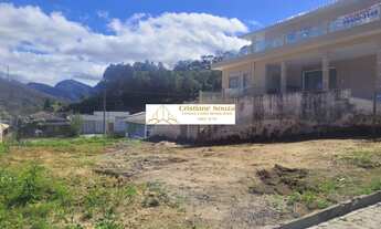 Imagem: Terreno em condomínio com lazer completo