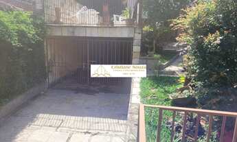 Imagem 6: Casa dúplex com 4 dormitórios, suite de hóspede, piscina e vista para as montanhas