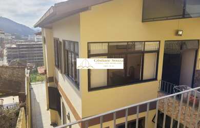 Imagem 4: Casa à venda em Teresópolis-RJ, bairro Agriões: 4 quartos, 1 suíte, 3 salas, 2 garagens, 2