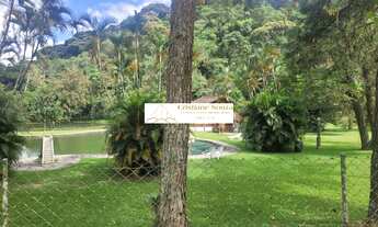 Imagem: Terreno à venda em Teresópolis-RJ, bairro