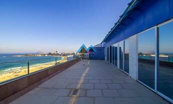 Imagem 1: Excelente cobertura linear, com 4 suítes, 338 m², à venda na Avenida Atlântica, em Copacab