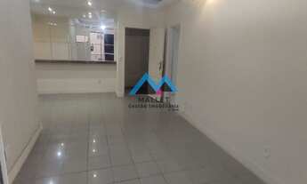 Imagem 1: Lindo apartamento de 3 quartos, sendo 1 suíte, 120 m², com varanda, todo reformado, à vend