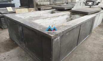 Imagem 3: Jazigo duplo à venda no Cemitério São Francisco Xavier, no Cajú