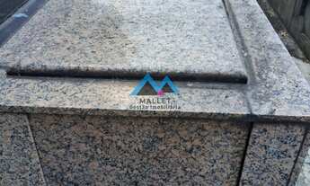 Imagem: Jazigo à venda no Cemitério São Francisco